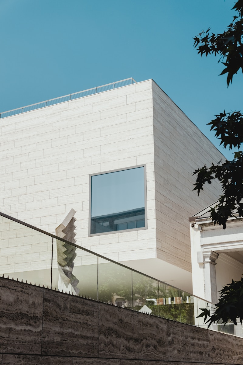 Les exemples maisons béton banché qui inspirent les architectes contemporains
