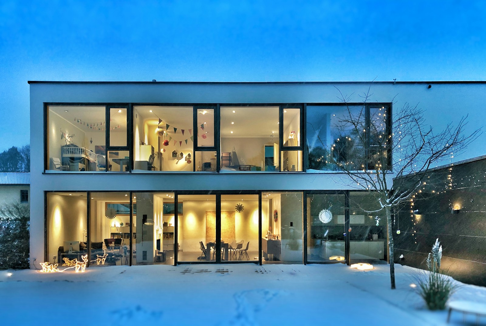 Choisir le bon constructeur maison contemporaine Rhône : critères et conseils